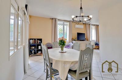 Maison - 156 m² - 6 pièces