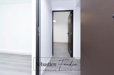 Bureau - 24 m² - 1 pièce