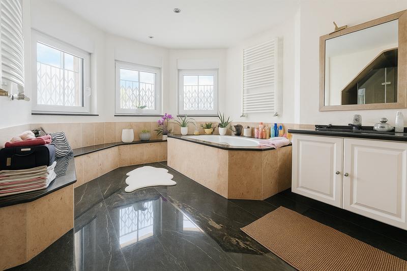 Maison contemporaine - 152 m² - 6 pièces