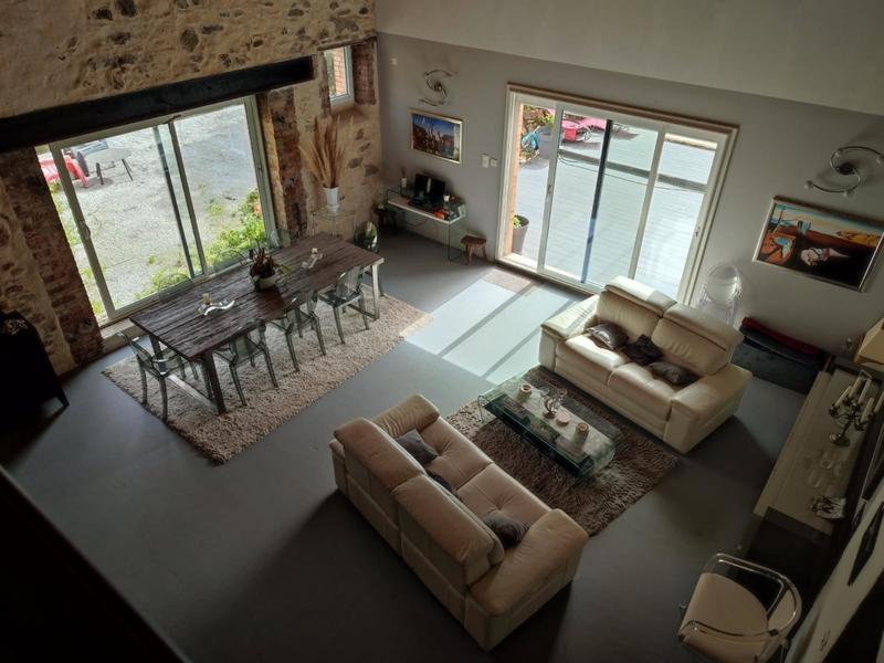 Maison - 456 m² - 15 pièces