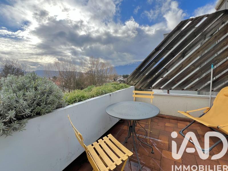 Duplex - 97 m² - 5 pièces