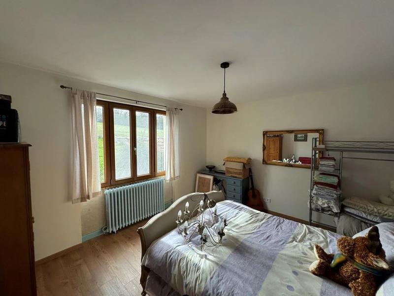 Maison - 180 m² - 7 pièces