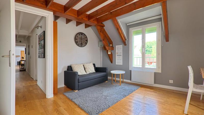 Appartement - 140 m² - 6 pièces