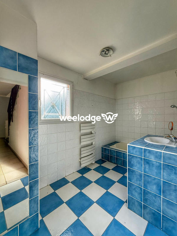 Maison traditionnelle - 148 m² - 5 pièces