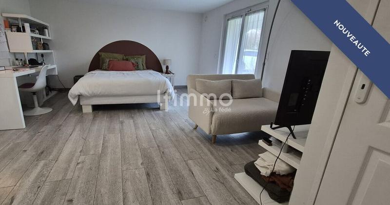 Maison - 226 m² - 8 pièces