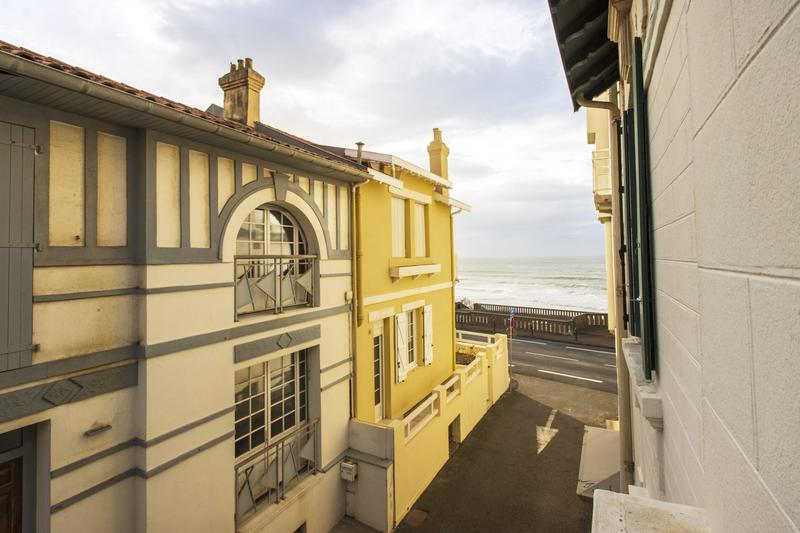 Villa - 196 m² - 5 pièces