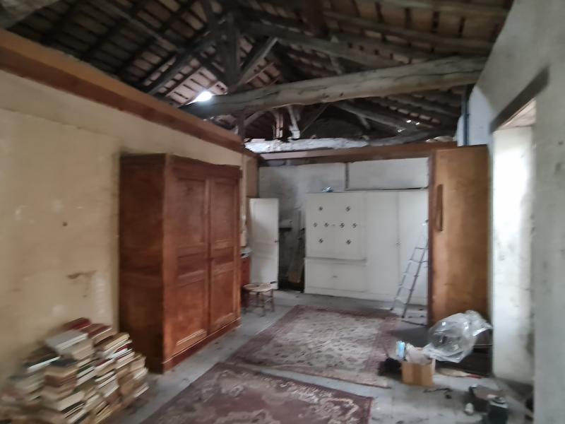 Maison - 200 m² - 11 pièces