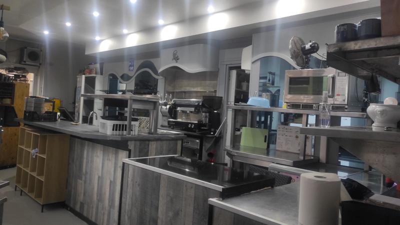 Local commercial - 150 m²