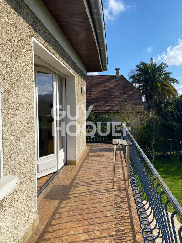 Maison - 194 m² - 7 pièces