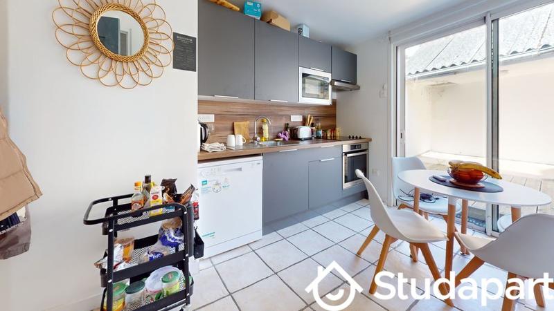 Chambre - 61 m² - 1 pièce