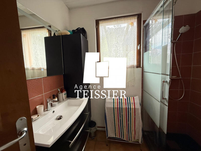 Maison - 83 m² - 5 pièces