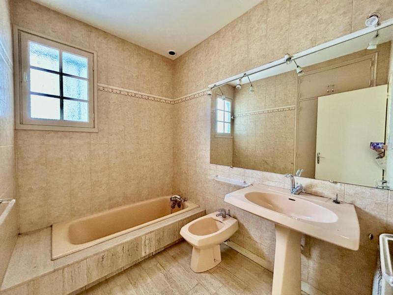 Maison - 151 m² - 6 pièces