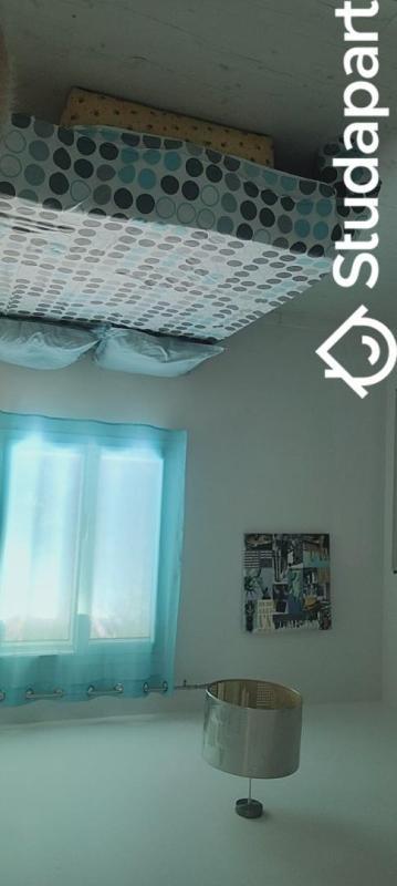 Chambre - 13 m² - 1 pièce