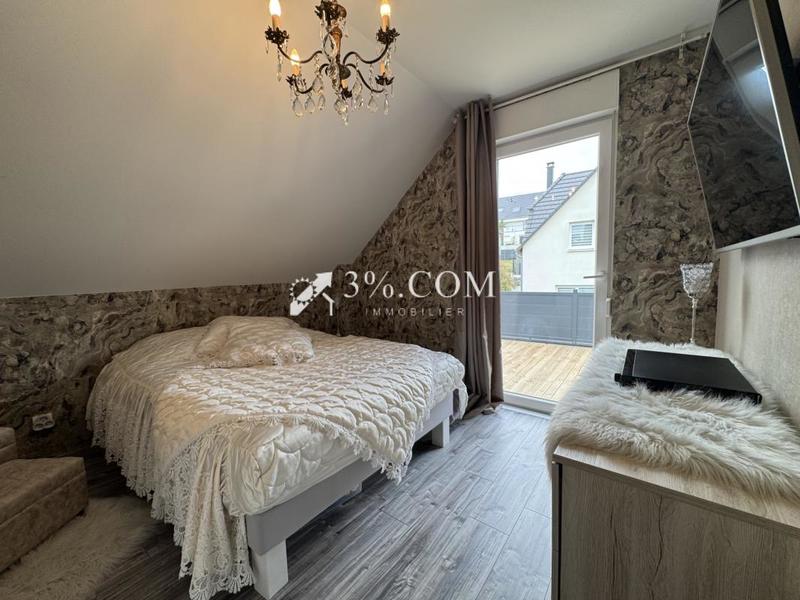 Maison - 98 m² - 5 pièces