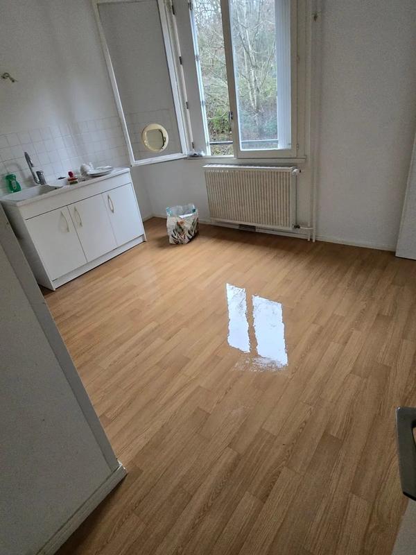 Immeuble - 1 900 m²