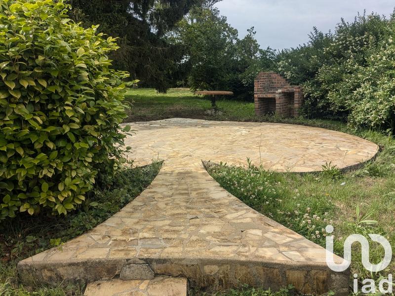 Maison - 305 m² - 10 pièces