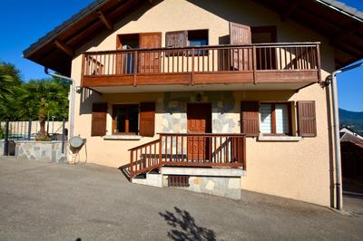 Maison - 146 m² - 5 pièces