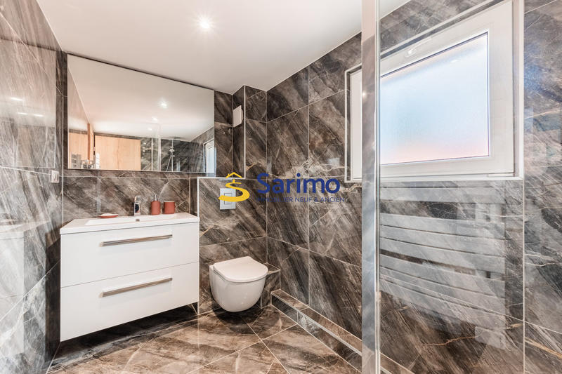 Maison contemporaine - 130 m² - 5 pièces