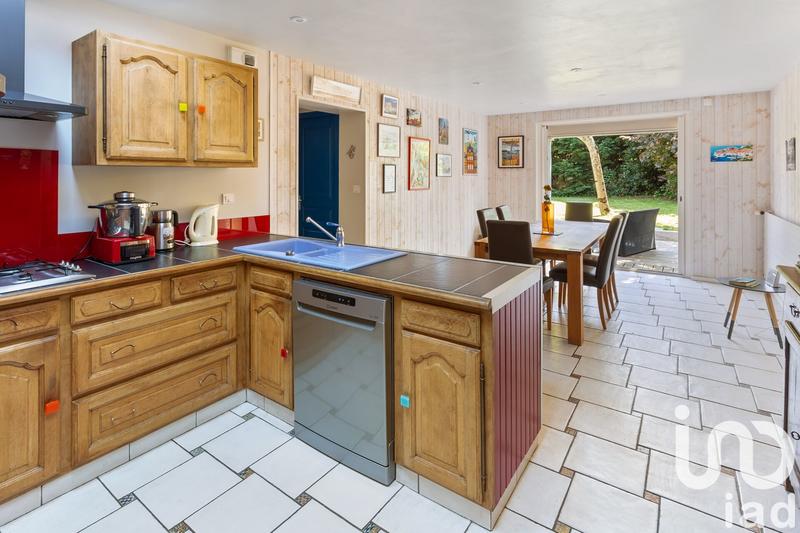 Maison - 168 m² - 8 pièces