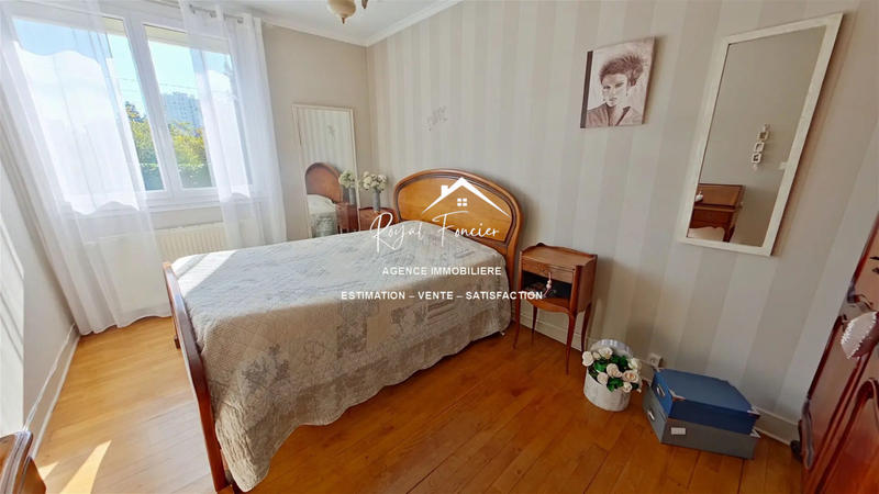 Maison - 89 m² - 5 pièces