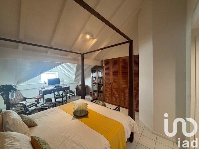 Appartement - 103 m² - 4 pièces