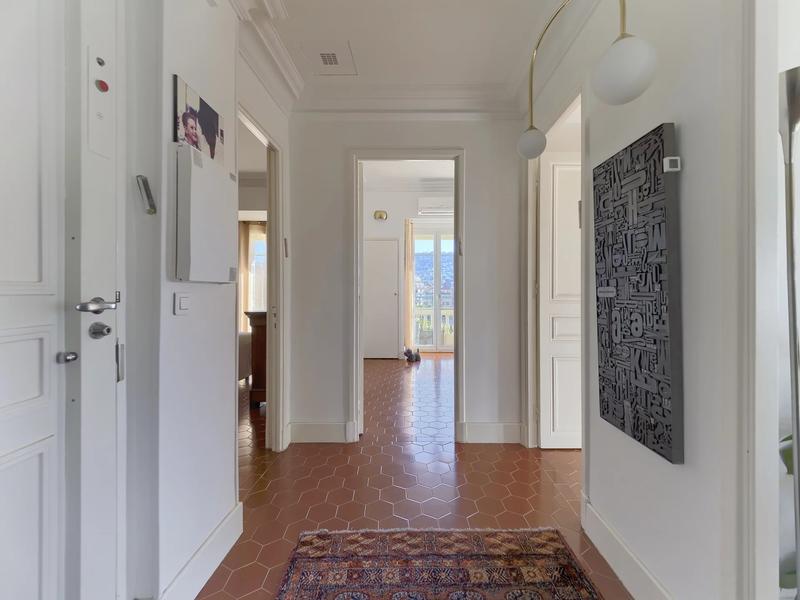 Appartement - 101 m² - 4 pièces