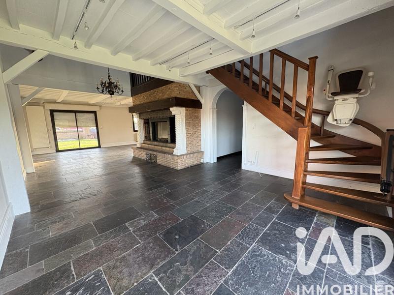 Maison - 181 m² - 5 pièces