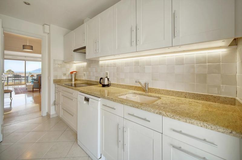 Appartement - 104 m² - 4 pièces