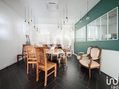 Local commercial - 277 m²