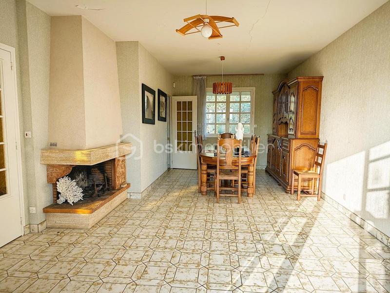 Maison traditionnelle - 100 m² - 5 pièces