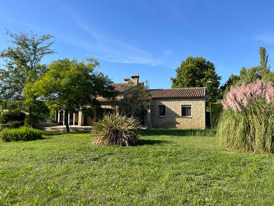 Maison - 159 m² - 5 pièces