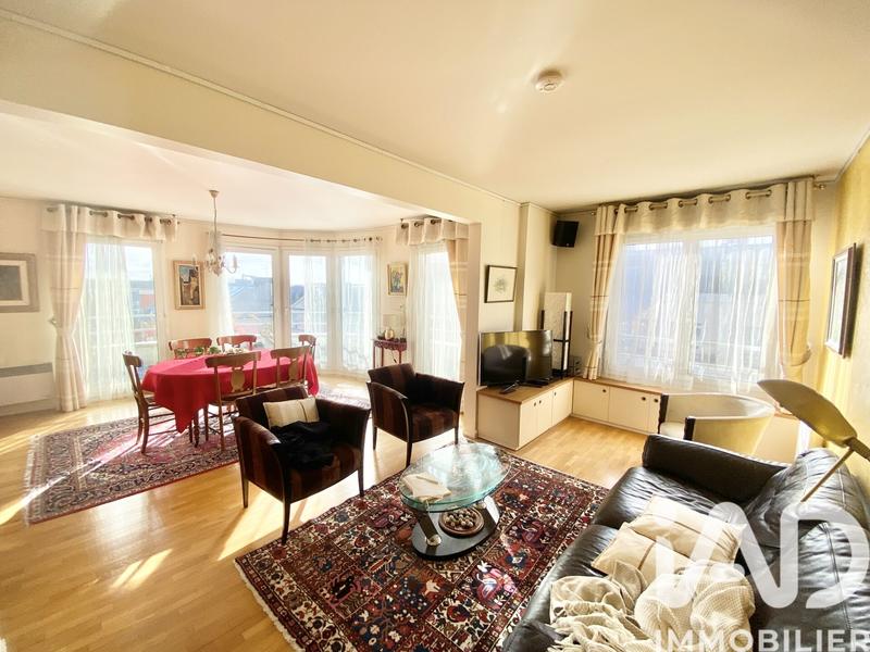 Appartement - 122 m² - 5 pièces