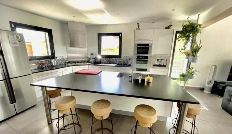 Maison d'architecte - 293 m² - 6 pièces