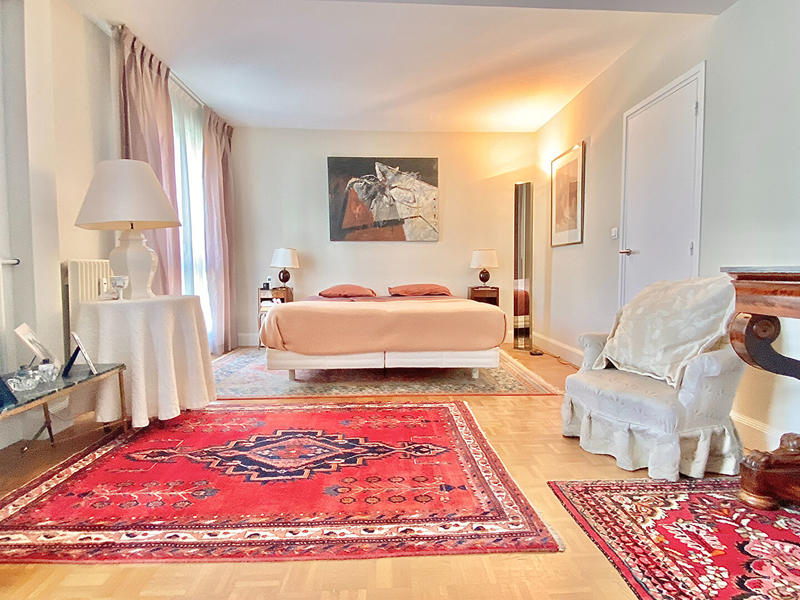 Appartement - 140 m² - 5 pièces