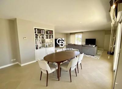 Appartement - 177 m² - 5 pièces