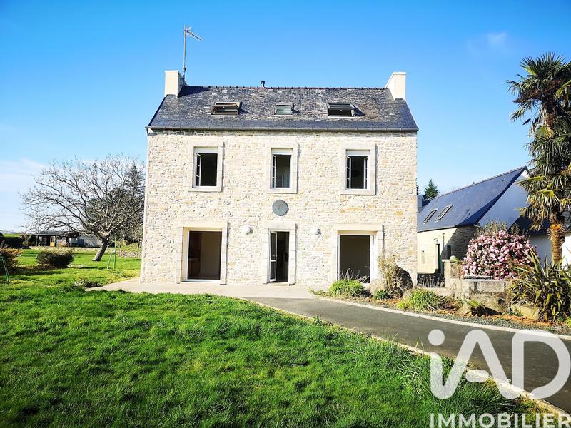 Maison - 135 m² - 6 pièces