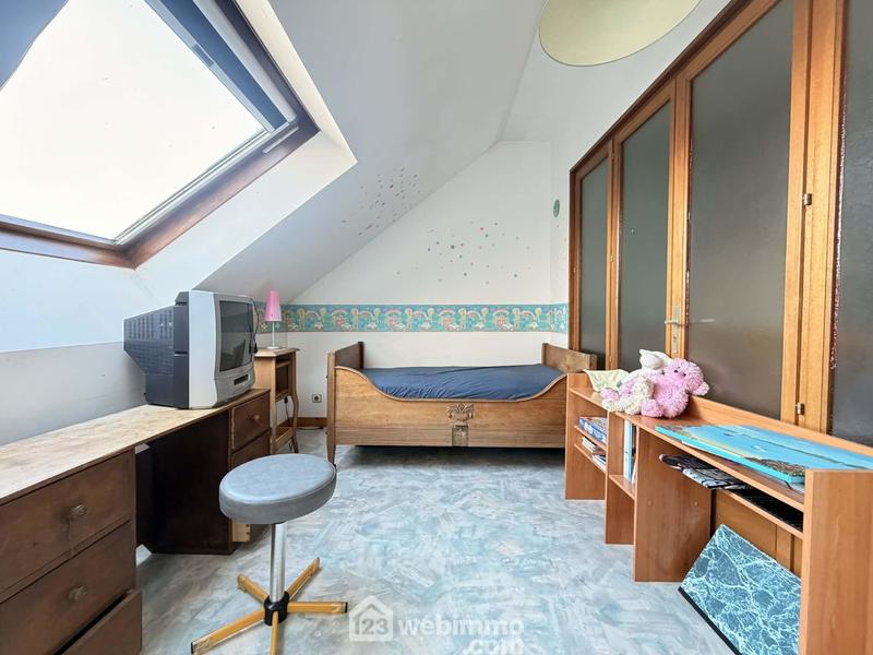 Maison - 226 m² - 7 pièces