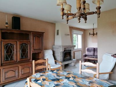 Maison - 136 m² - 6 pièces