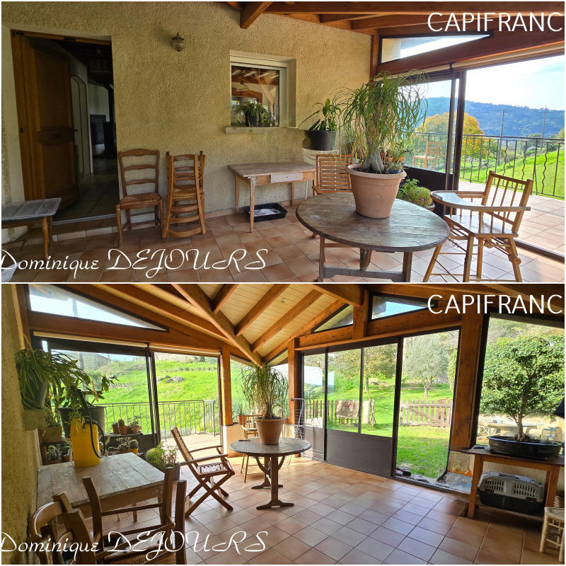 Maison - 273 m² - 12 pièces