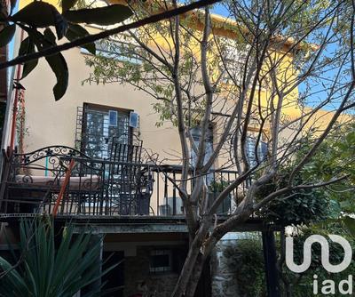 Maison - 92 m² - 5 pièces