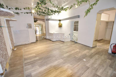 Local commercial - 83 m²