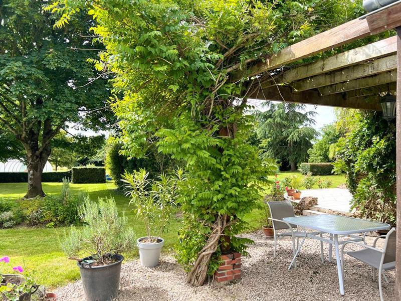 Maison - 350 m² - 14 pièces