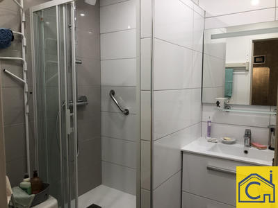 Appartement - 87 m² - 4 pièces