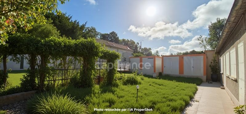 Maison - 262 m² - 14 pièces