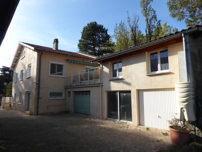Maison - 173 m² - 7 pièces