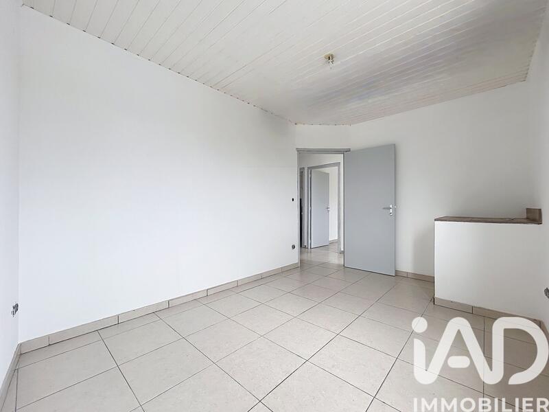 Maison - 175 m² - 8 pièces