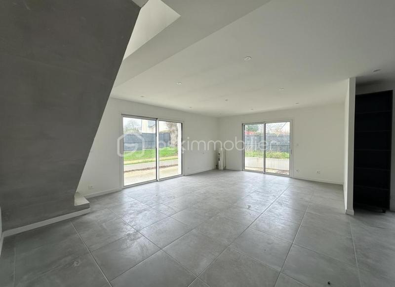 Maison - 131 m² - 6 pièces