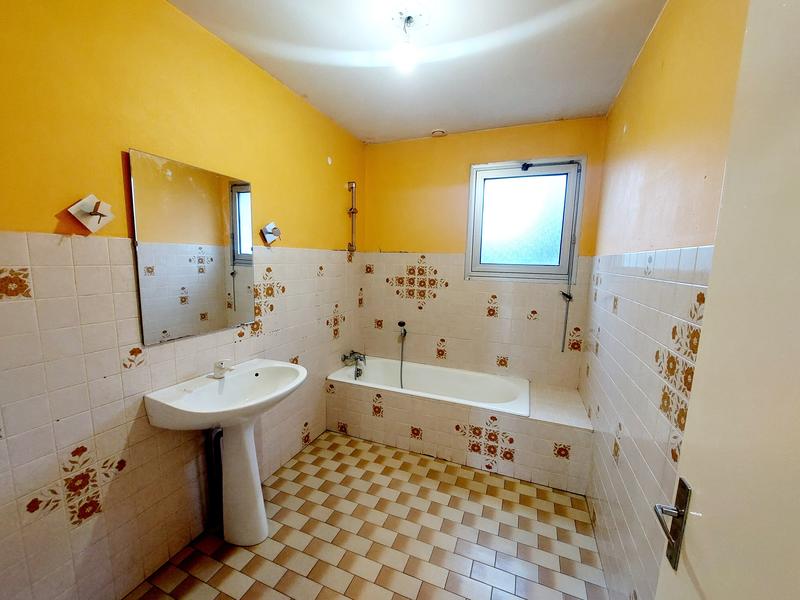 Maison - 98 m² - 4 pièces