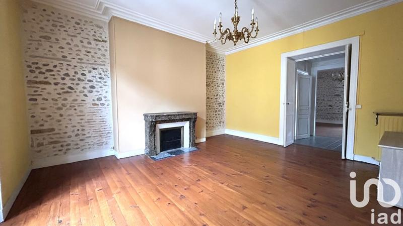 Appartement - 179 m² - 7 pièces