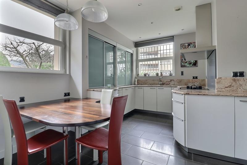 Maison ancienne - 350 m² - 10 pièces